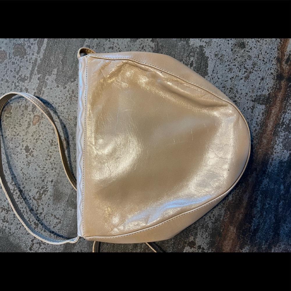 .👜XAVIER DANAUD PARIS🇫🇷Taupe Leather Shoulder Strap Purse Bag - Picture 2 of 7